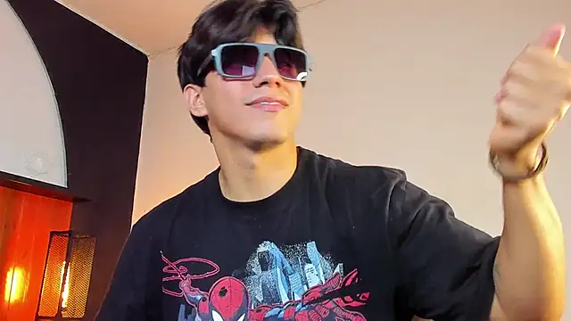 Allex Cano online show from 04-15-26, 05:50