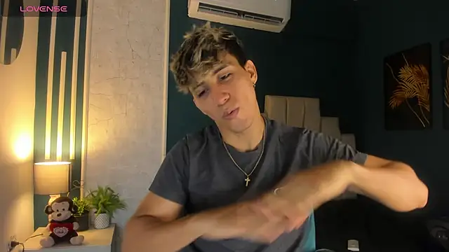 Allex Cano online show from 03-11-25, 03:25