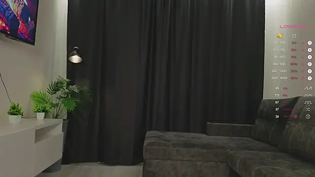 Nerdy Amy online show from 09-27-25, 03:40