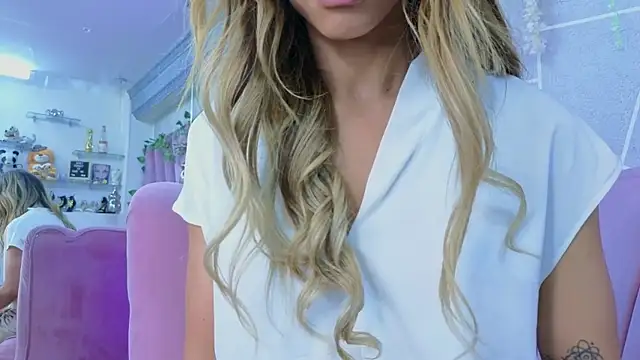 EmmyCortez online show from 11-07-25, 12:21