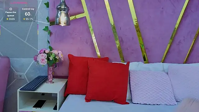 EmmyCortez online show from 11-04-25, 11:47