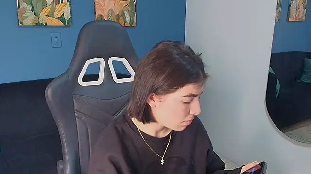 Zamira Taylor online show from 09-24-25, 07:42