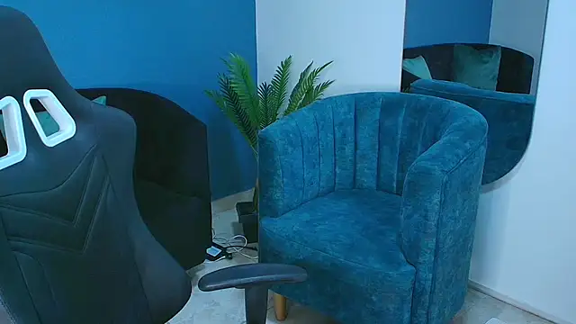 Zamira Taylor online show from 09-25-25, 10:27