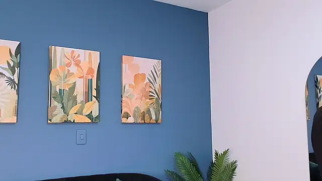 Zamira Taylor online show from 09-12-25, 02:44