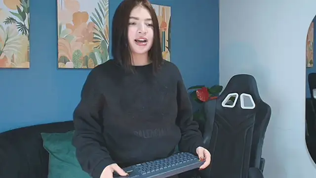 Snapshot of Zamira_Taylor chatting on 02-07-26, 01:13 Zamira Taylor online show from 02-07-26, 01:13