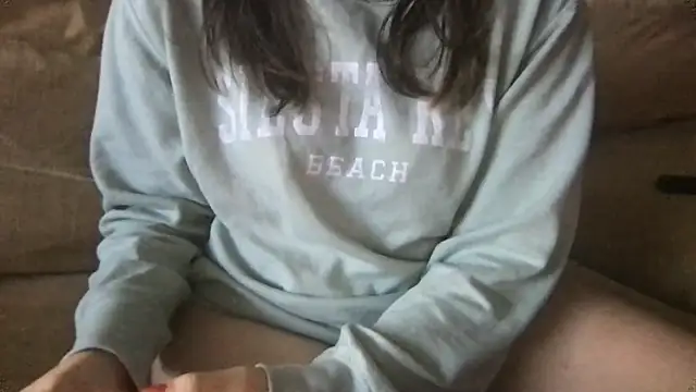 Snapshot of ashleighpink chatting on 12-17-25, 04:56 ashleighpink online show from 12-17-25, 04:56