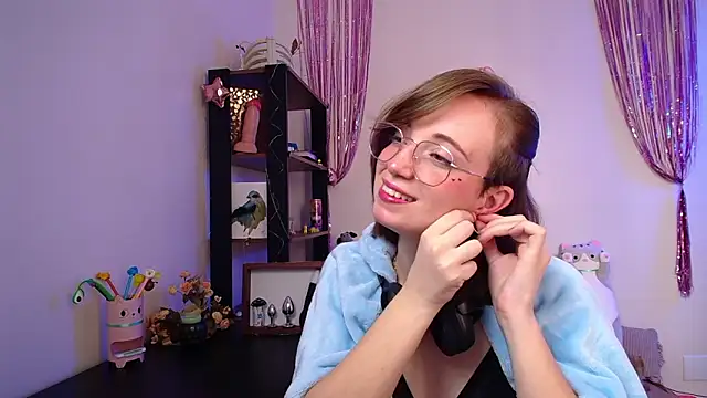 Elise Nyx online show from 03-07-26, 01:05