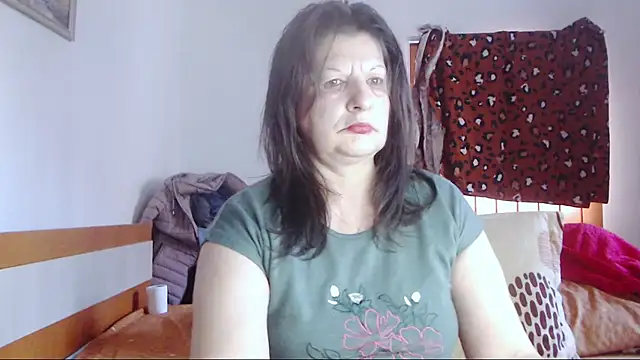 Snapshot of ExtasyMature chatting on 01-13-26, 07:01 ExtasyMature online show from 01-13-26, 07:01