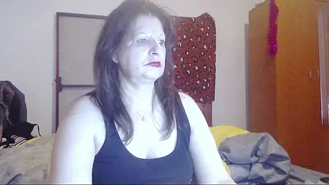 Snapshot of ExtasyMature chatting on 02-15-26, 06:03 ExtasyMature online show from 02-15-26, 06:03