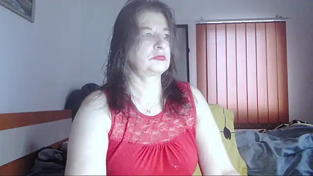 Snapshot of ExtasyMature chatting on 11-10-25, 06:18 ExtasyMature online show from 11-10-25, 06:18