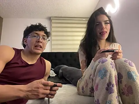 DesireLuxe online show from 04-04-26, 06:09