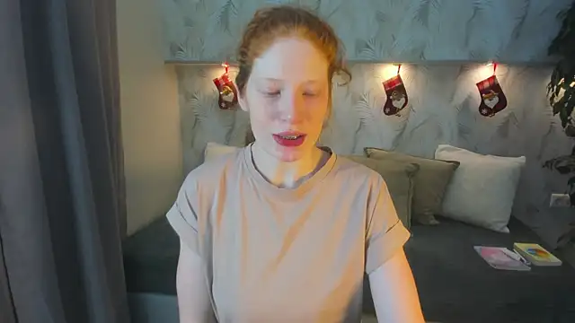 Sandra Wi1son online show from 12-03-25, 01:28