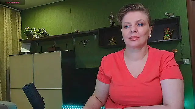 VeronikawGold online show from 03-19-26, 09:37