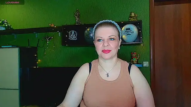 VeronikawGold online show from 02-28-26, 12:21