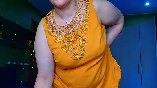 Snapshot of VeronikawGold chatting on 05-22-26, 07:01 VeronikawGold online show from 05-22-26, 07:01