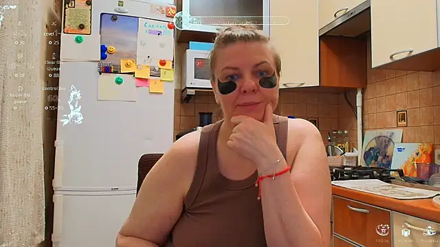Snapshot of VeronikawGold chatting on 05-30-26, 10:59 VeronikawGold online show from 05-30-26, 10:59