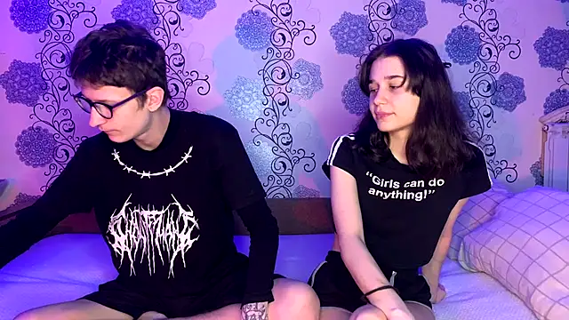 baby lesi online show from 11-17-25, 04:00