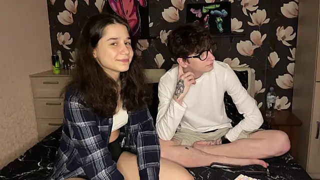 baby lesi online show from 04-18-26, 06:10