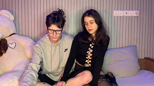 baby lesi online show from 03-15-26, 06:15