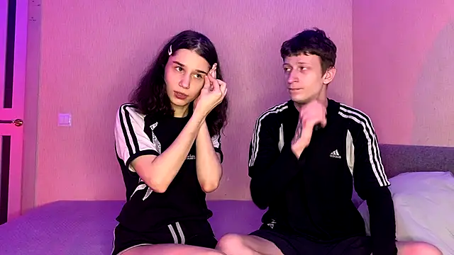 Snapshot of baby_lesi chatting on 10-30-25, 04:04 baby lesi online show from 10-30-25, 04:04