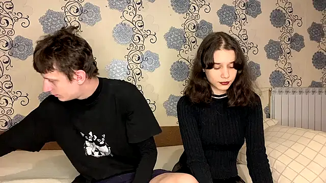 Snapshot of baby_lesi chatting on 11-11-25, 04:02 baby lesi online show from 11-11-25, 04:02