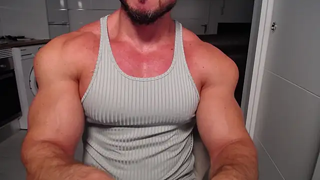 Snapshot of martins9 chatting on 05-17-26, 11:43 martins9 online show from 05-17-26, 11:43
