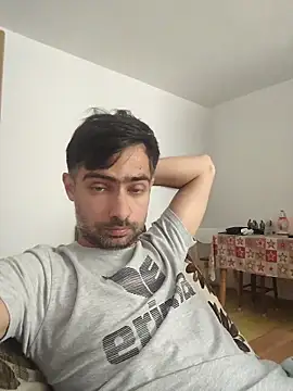 andreiiiii2025 online show from 06-17-26, 08:14