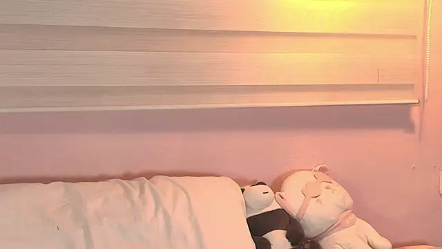 emily sweett24 online show from 11-06-25, 11:58