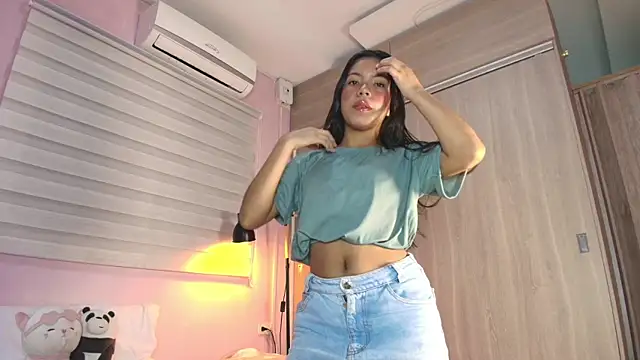 emily sweett24 online show from 09-10-25, 12:26