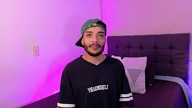 eross chipre  online show from 03-08-26, 02:48