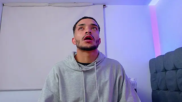 eross chipre  online show from 02-09-26, 03:48