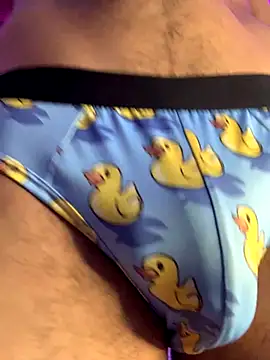 eross chipre  online show from 10-31-25, 03:58