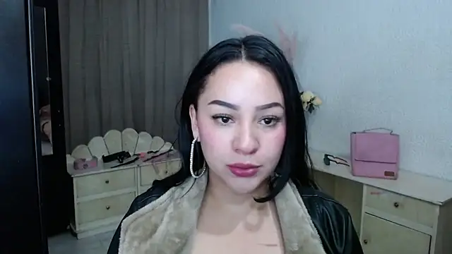 EngelCristaly online show from 11-09-25, 04:49