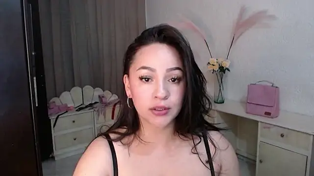 EngelCristaly online show from 11-03-25, 03:23