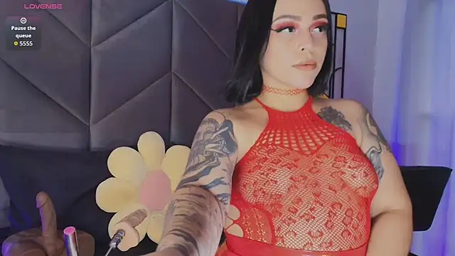 Carlaguzman  online show from 05-20-26, 08:50