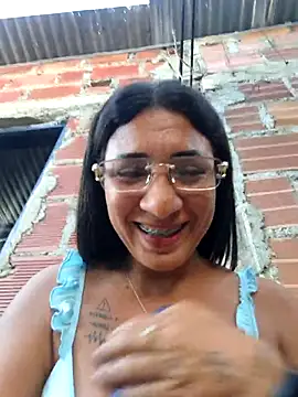 Snapshot of hot_veteran01 chatting on 05-20-26, 10:40 hot veteran01 online show from 05-20-26, 10:40