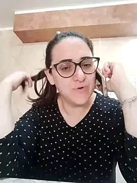 Dolcecurvy online show from 11-21-25, 09:30