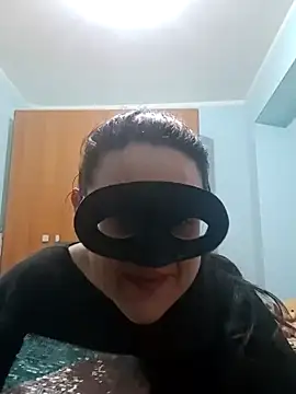 Dolcecurvy online show from 03-20-25, 09:24