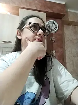 Dolcecurvy online show from 10-25-25, 10:10