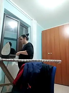 Dolcecurvy online show from 11-08-25, 04:10