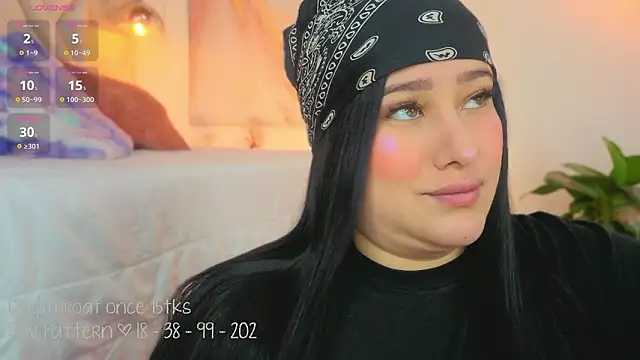 Leaa Cox online show from 03-26-26, 04:00