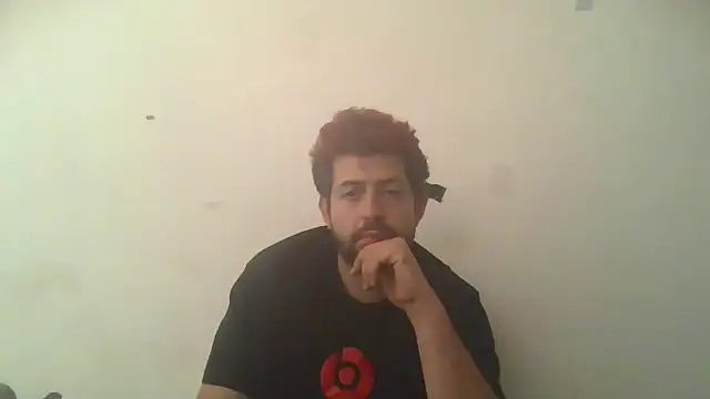 Snapshot of kinkyfag94 chatting on 09-30-25, 12:44 kinkyfag94 online show from 09-30-25, 12:44