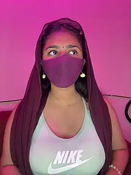 Dishasarmaa05 online show from 03-17-25, 12:04