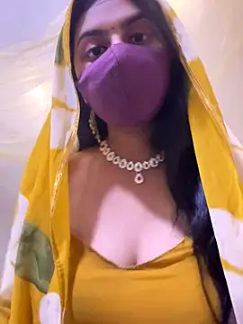 Dishasarmaa05 online show from 11-18-25, 03:48