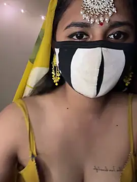 Dishasarmaa05 online show from 03-06-26, 05:08