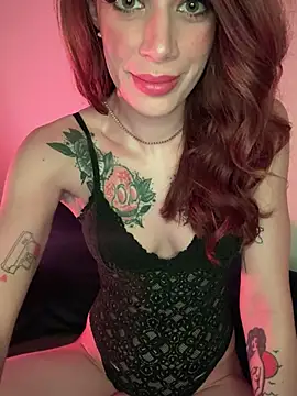 Snapshot of FrancescaFerra chatting on 03-19-25, 12:26 FrancescaFerra online show from 03-19-25, 12:26