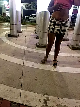 Snapshot of Kassie_Greys chatting on 02-19-25, 05:16 Kassie Greys online show from 02-19-25, 05:16