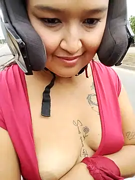 Snapshot of Kassie_Greys chatting on 03-15-25, 09:49 Kassie Greys online show from 03-15-25, 09:49