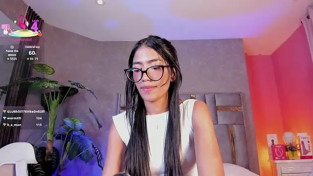 Tyla Ks online show from 06-05-26, 12:37