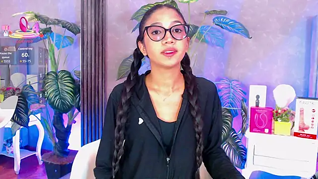 Tyla Ks online show from 12-04-25, 07:35